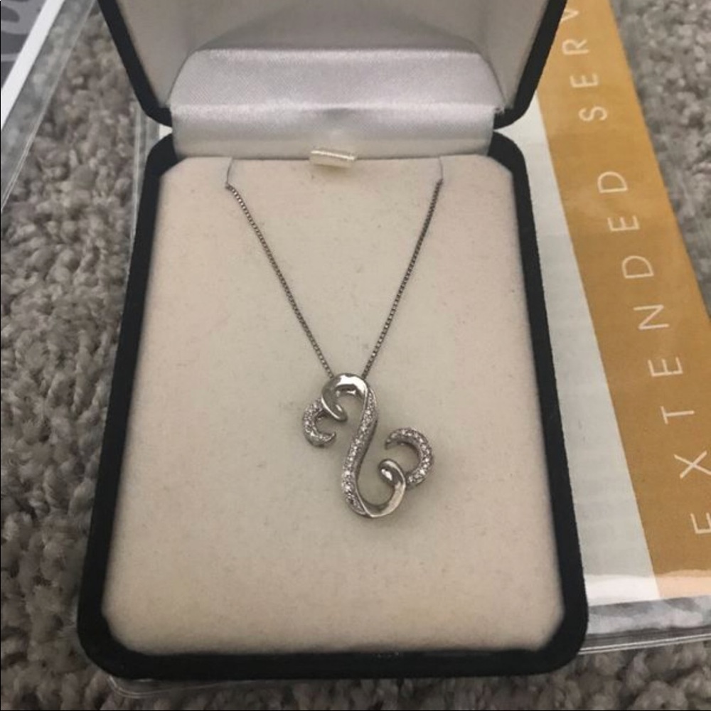 Kay Jewelers open heart